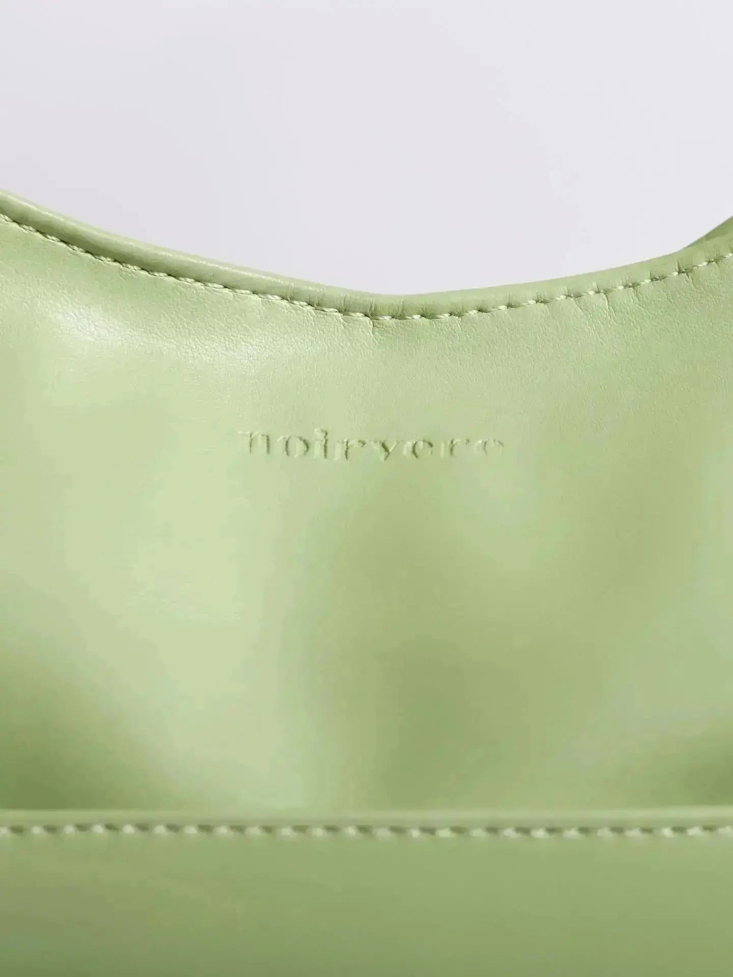 Noir Essence | Bolso Elegamma