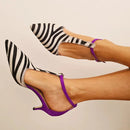 Davina™ | Tacones stiletto con estampado de cebra audaz