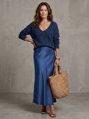 Luciana | Ensemble jupe satinée coupée dans le biais pour l'automne et cape en maille