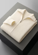 Cárdigan de lana con punto canalé y cremallera frontal