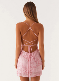 Robe à bretelles à paillettes