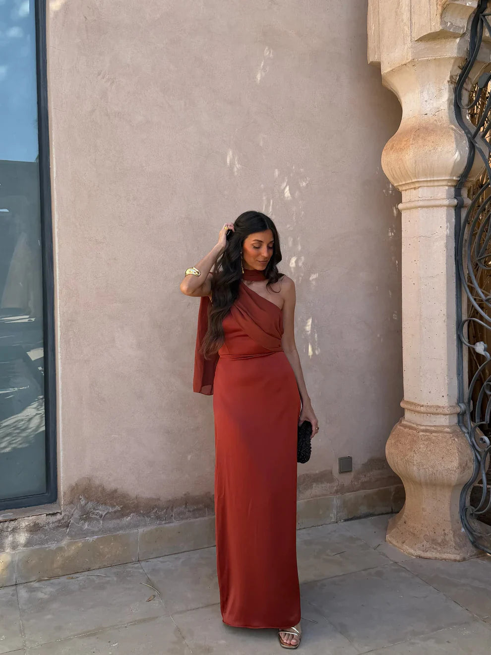 Noa | Robe Vintage Unie avec Nœud et Taille Haute