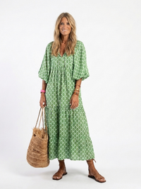 Mercedes | Robe midi imprimée avec manches trois-quarts et décolleté en V