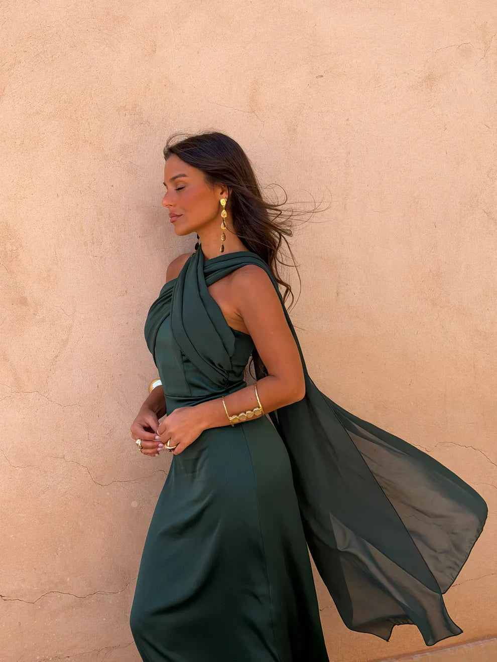 Noa | Robe Vintage Unie avec Nœud et Taille Haute