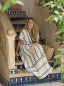 Teresa | Robe midi portefeuille à col en V et manches courtes