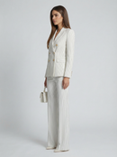 Victoria | Traje Diplomático elegante