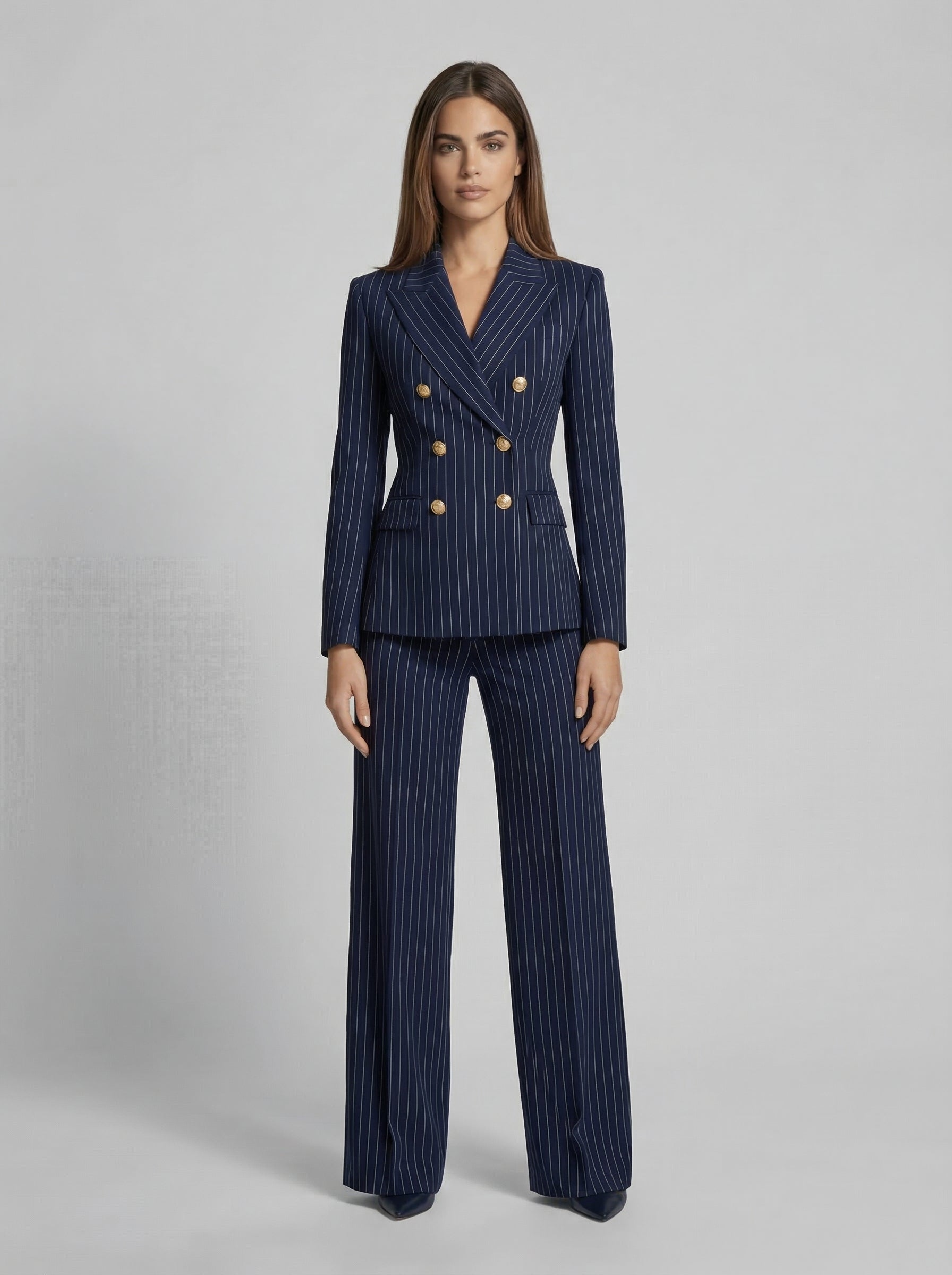 Victoria | Tenue diplomatique élégante